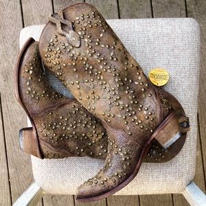 Corral Handcrafted Snip Toe Boot C3439